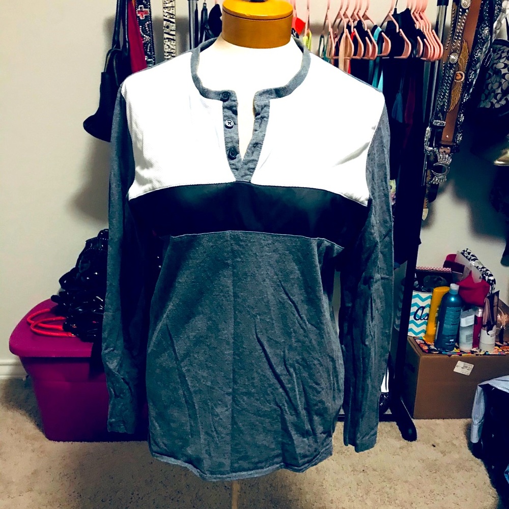 Kenneth Cole Reaction tee